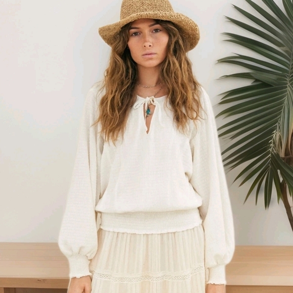 Anthropologie Tops - Anthropologie Rebecca Blouse Ivory Tie Neck Dolman Sleeve Top Women's Sz L